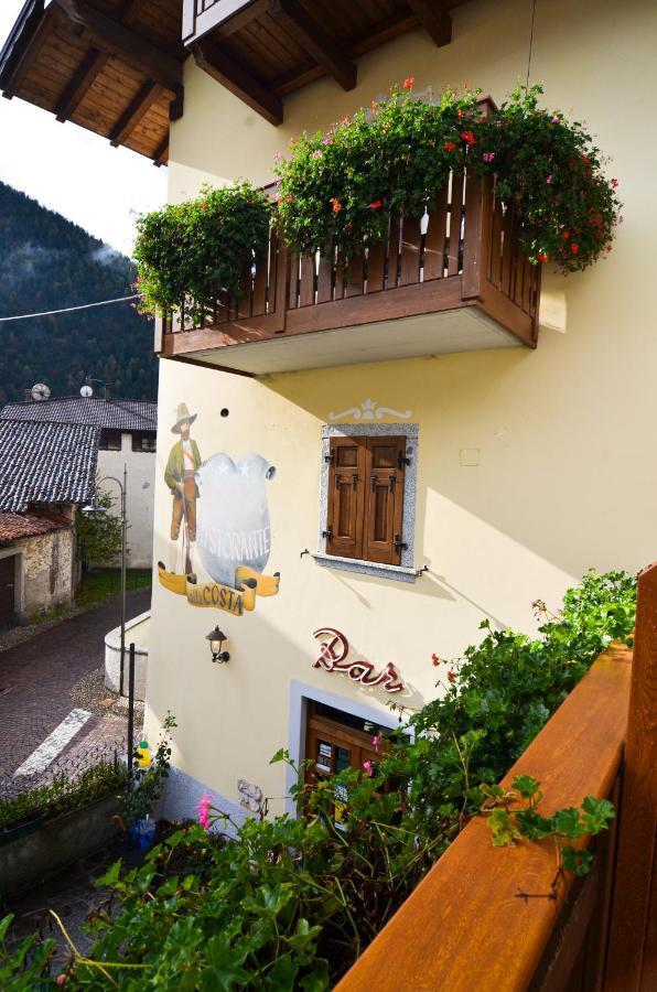 Albergo Alla Costa Bezzecca Extérieur photo